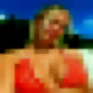 Photo de Laura à Abergement-la-Ronce (37 ans) - plan cul discret