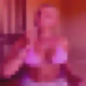 Photo exclusive de Roxane, 27 ans à Aigre - rencontre sans lendemain