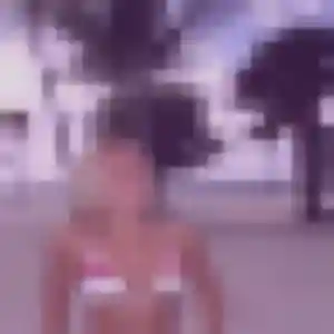 Photo de Tatiana à Ainay-le-Château (34 ans) - plan cul discret
