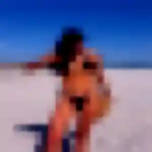 Photo de Neneh à Alban (28 ans) - plan cul gratuit