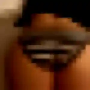 Mariame, 23 ans, en ligne à Albert pour une rencontre coquine