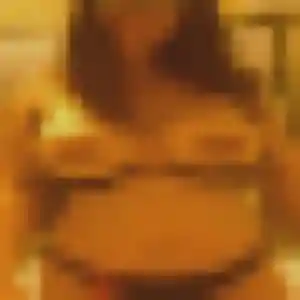Découvre Penda, 23 ans à Allègre-les-Fumades gratuitement