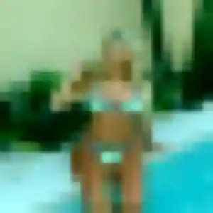 Belle Favour, 37 ans à Alloinay - la contacter
