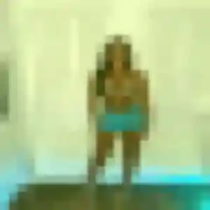 Belle Adélaïde, 28 ans à Ambon - voir sa photo
