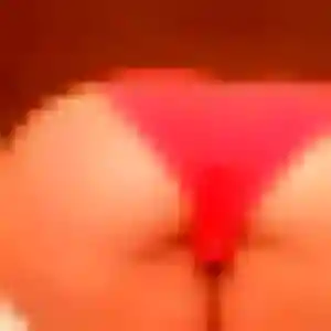 Khoudia, 29 ans, cherche un plan cul à Ambrières-les-Vallées