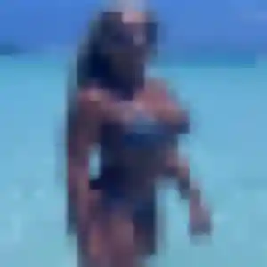 Perrine, 26 ans, en ligne à Ames pour un plan cul