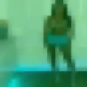 Adélaïde, fille de 26 ans cherche plan cul à Andé