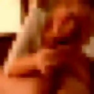 Amani, femme de 25 ans propose plan cul à Angaïs