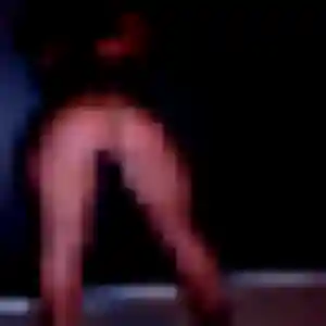 Photo sexy de Émeline, 25 ans à Arc-sous-Cicon - plan discret
