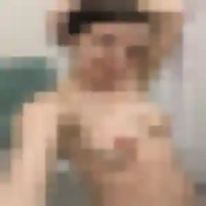 Photo de Perrine à Archettes (38 ans) - plan cul discret