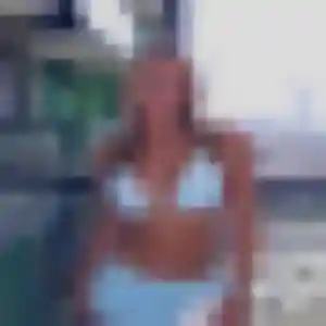 Precious, 24 ans, disponible à Armbouts-Cappel pour une rencontre coquine