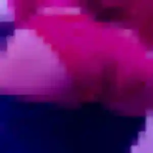 Noëlle, 34 ans, disponible à Arpajon-sur-Cère pour une rencontre coquine