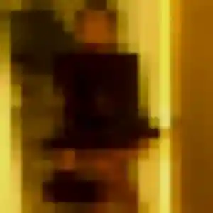 Sexy Yacine, 38 ans à Artigues-près-Bordeaux - voir sa photo