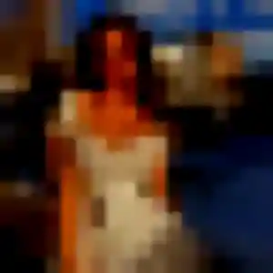 Samira, 40 ans, connectée à Aubrives pour une rencontre coquine