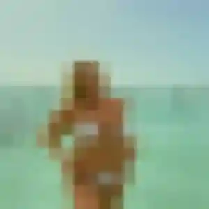 Photo de Afi à Auchay-sur-Vendée (33 ans) - plan cul gratuit