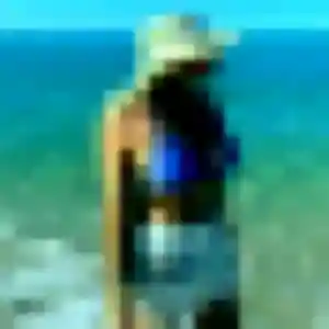 Rejoins Shade, 32 ans à Aulnois-sous-Laon en privé