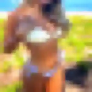 Xénia, fille de 35 ans cherche plan cul à Aveize