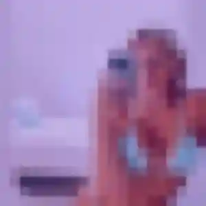 Axelle, 29 ans, en ligne à Avesnes-le-Sec pour une rencontre coquine