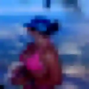 Rachel, 33 ans, dispo pour plan cul à Avon