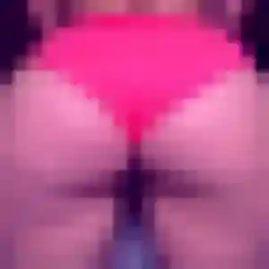 Bukola, 37 ans, en ligne à Avrillé pour une rencontre coquine