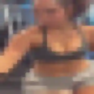 Oumy, fille de 29 ans veut plan cul à Bagard