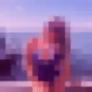 Photo exclusive de Aminata, 24 ans à Bâgé-Dommartin - plan discret