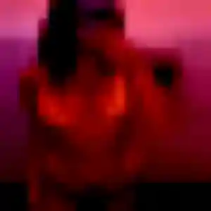 Xénia de Bagnoles de l'Orne Normandie, 22 ans - plan cul discret