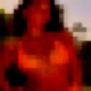 Saly (44 ans) à Bailly propose un plan cul maintenant