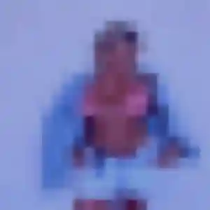 Takha, fille de 23 ans cherche plan cul à Barzun