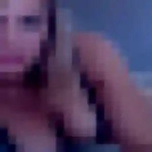 Naomie, fille de 23 ans veut plan cul à Baudreix