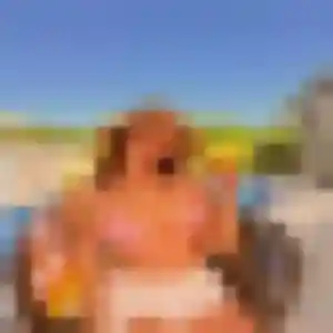 Adaeze, 41 ans, en ligne à Béganne pour une rencontre coquine