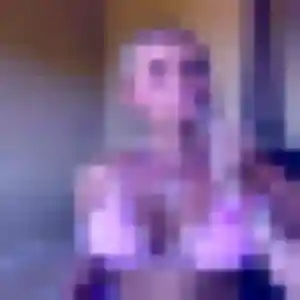 Photo de Xénia à Bellegarde-en-Forez (23 ans) - plan cul gratuit