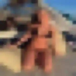 Laura, 37 ans, en ligne à Belleville-sur-Meuse pour une rencontre coquine