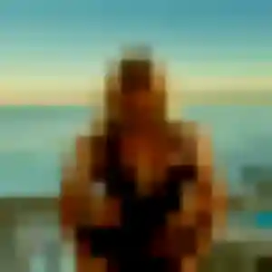 Photo exclusive de Latifa, 32 ans à Berchères-les-Pierres - rencontre sans lendemain