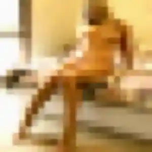 Hélène, 32 ans, connectée à Bernes-sur-Oise pour un plan cul