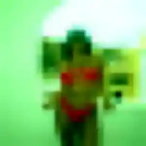 Bola, femme de 39 ans veut plan cul à Bessenay