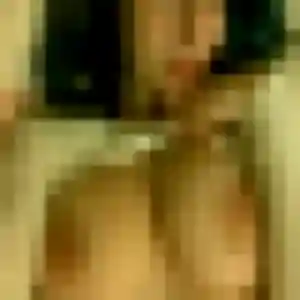 Découvre Rébecca, 35 ans à Biarritz en privé