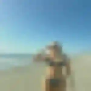 Rejoins Latifa, 25 ans à Bichancourt en privé