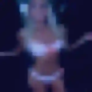 Sexy Atieno, 41 ans à Bierne - voir sa photo
