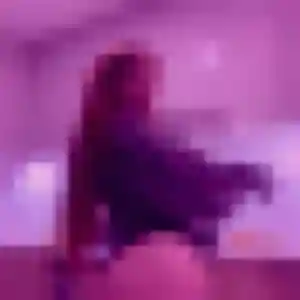 Découvre Cindy, 27 ans à Bliesbruck en privé