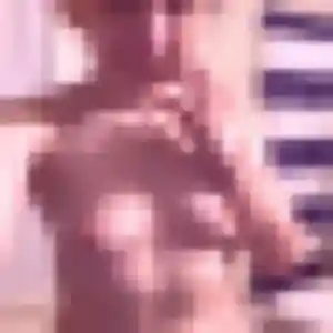 Contacte Ngozi, 30 ans à Bonnemain en t'inscrivant