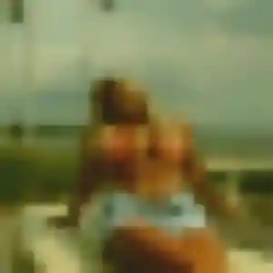 Malika de Boofzheim, 33 ans - plan cul discret