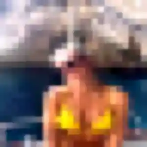 Célestine, 29 ans, cherche un plan cul à Bouafles