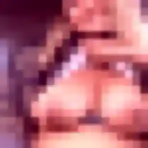 Bukola, 43 ans, connectée à Boulzicourt pour une rencontre coquine