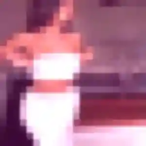 Découvre Toyin, 40 ans à Bourg-la-Reine en privé