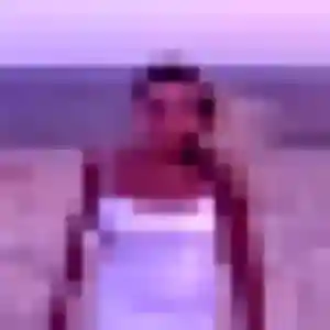 Amoin, 25 ans, disponible à Bourret pour une rencontre coquine