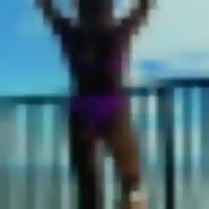Faustine, femme de 24 ans cherche plan cul à Bousse