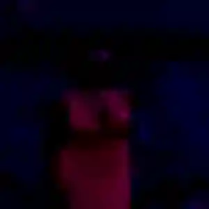 Nyima, fille de 45 ans cherche plan cul à Bouzel