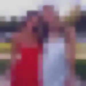 Sexy Esi, 34 ans à Bragny-sur-Saône - voir sa photo