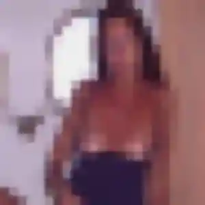 Brigitte (28 ans) à Bréal-sous-Vitré propose une rencontre aujourd'hui